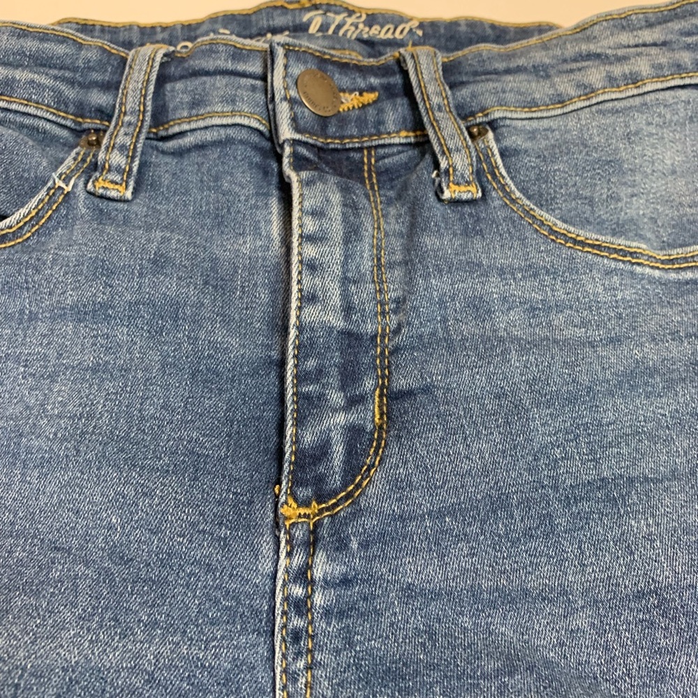 Universal Thread High-Rise Bermuda Jean Shorts - Picture 4 of 8